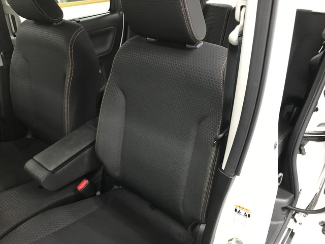 �y�J�̓������v�z �J�̓����ɒ��ÎԂ͑I�тɂ����ł���ˁB�ł����X�Ȃ���S�B�d�b�\��𒸂���Ζ��邢�������ֈړ����Ă����܂��B�������育�����������܂���(^^)v