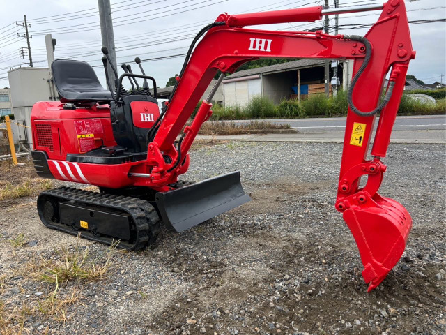 ミニ油圧ショベル IHI建機 7J【 中古 ] ミニユンボ 0.8t クラス 石川島(IHI) 7J ミニユンボ（ミニ油圧ショベル）~1t 中古重機・建機