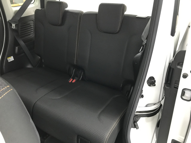 �y�c�Ǝ��ԁz ���X�͔N�����x�ł��B(��������) �c�Ǝ��Ԃ͒�9��30���`��7�����܂łł��B���Z�������͂����k���������B�o�����k�E�c�Ǝ��ԉ����Ȃǂ��v�]�ɂ��������܂�!