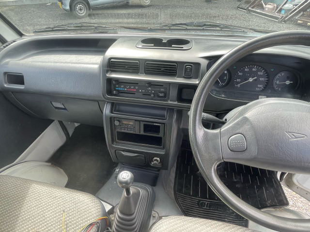 �C���p�l�����傫�ȋC�ɂȂ鏝���͂������܂���B�Ԍ��A���b�J�[���ŕs�݂����ׂ̈����X�̍ۂɂ�090-5566-1626���܂ł��A����������(^^��