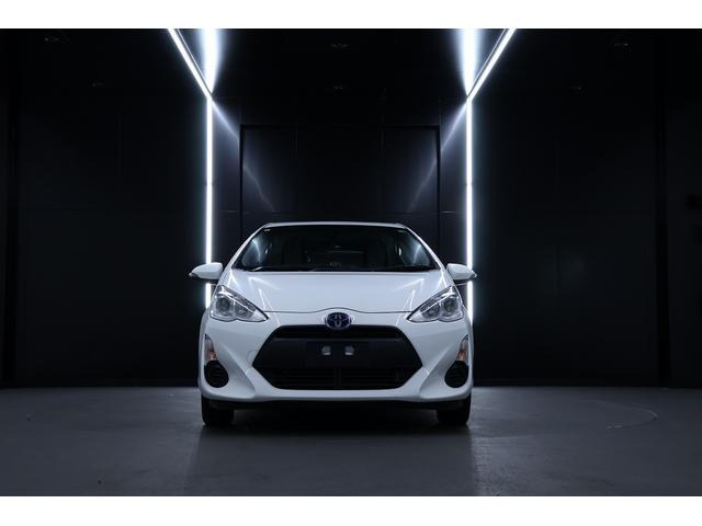 アクア(トヨタ) 1.5 L　ハイブリッド ETC オートエアコン 中古車画像