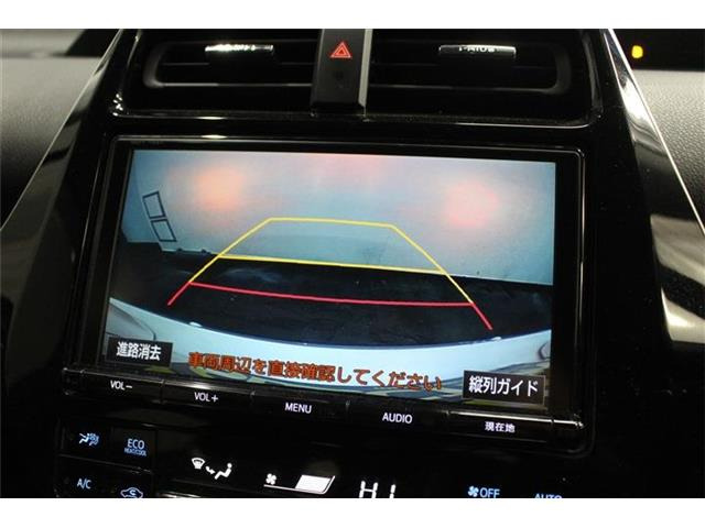 プリウス1.8 S セーフティ プラス E-Four 4WD