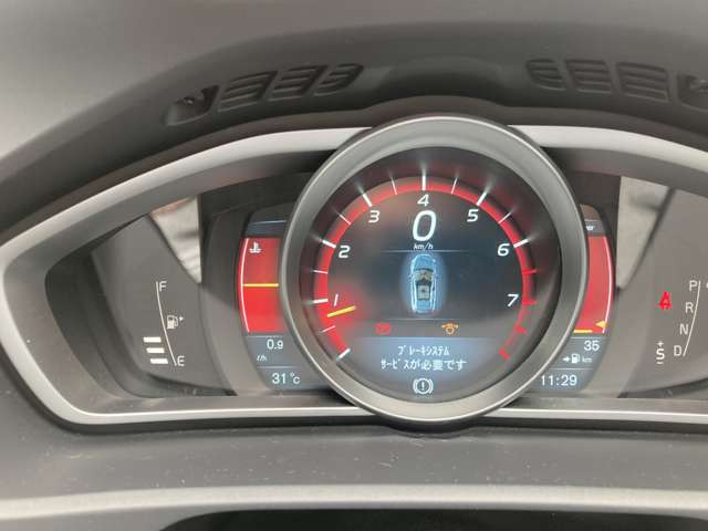 メーター内 ブレーキシステムサービスが必要です・・の文字有り他ライトチェック黄点灯