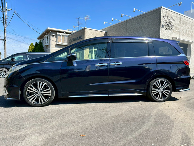 タイヤの状態を確認したい等、オプション装備がついているか確認したい等の気になる点が御座いましたらお気軽にお問い合わせ下さい♪