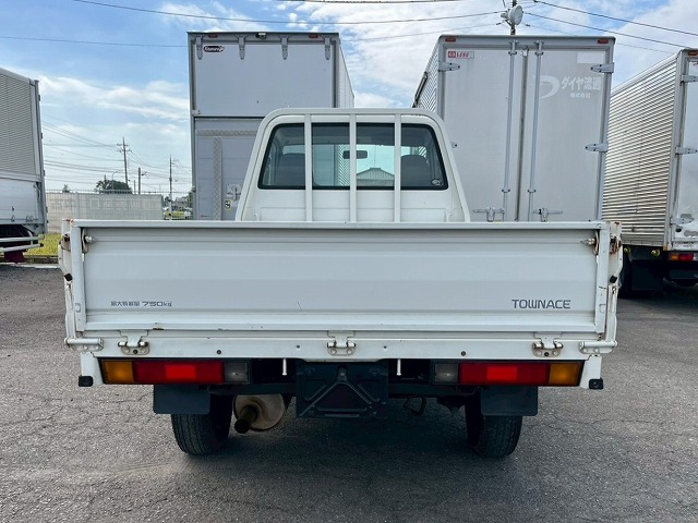 H15-�^�E���G�[�X�E���{�f�B���t���^�C��4WD!���V���O���^�C��!��