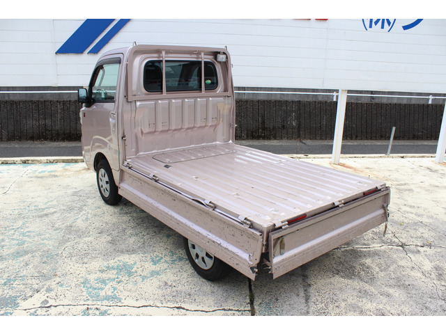 ☆最新カーナビから、中古ナビ・カーオーディオも取り付けOK!!お気軽にスタッフまでご用命ください☆