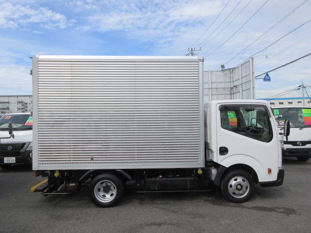 ���O���E�E�T�C�h�ł���