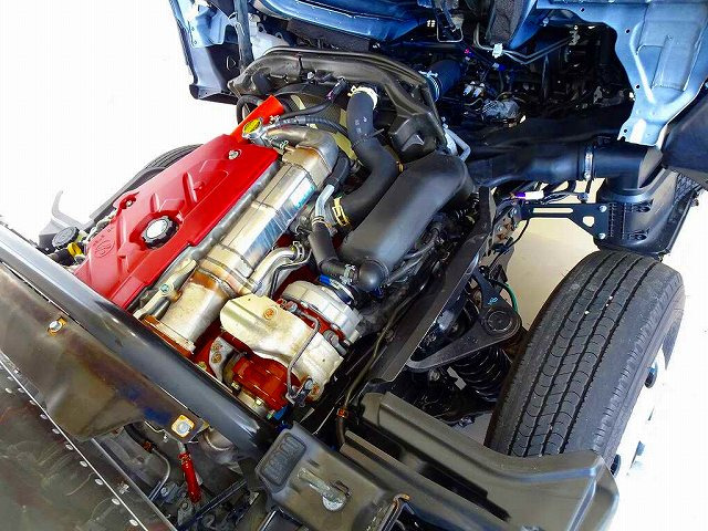 �G���W�����[��