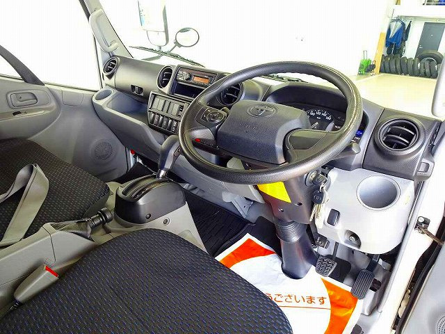 AC PS PW SRS ABS �W���h�A���b�N ���d�i�~���[ AM/FM���W�I �o�b�N���j�^�[ �^�[�{ �r�C�u���[�L �Ԑ���E�x�񑕒u �Փ˔�Q�y���u���[�L �t���AAT