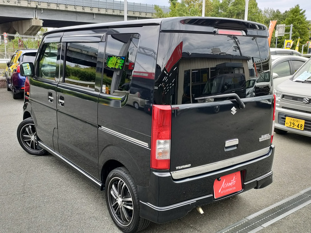 【展示車両について】 低価格を実現するため、微細な傷などは修理せずに展示している場合がございます。できるだけご説明させて頂くようにしておりますが、ご不安な方はスタッフまでお尋ねください。