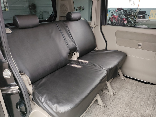 【全国納車OK】 現車をご覧になれないお客様でも、安心してお車をご購入いただける環境を整えております。 色々な角度から撮影したたくさんの画像など豊富な資料送りいたしております。