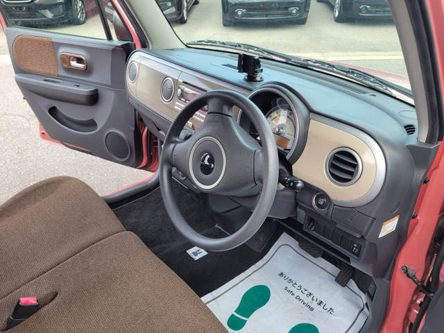 試運転によりエンジン、ミッション、異音が出てないかどうか、スムーズ調子よく走るかどうか等確認ずみです。とても良好ですのでご安心ください。エアコン、ヒーター、電気系すべて正常に作動等の確認もしております