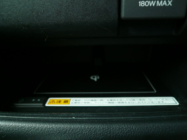 ハンズフリー充電器☆携帯置くだけで充電できます!