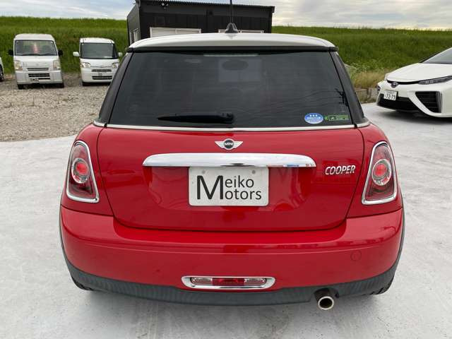 ������ʋ@�ւł����X�̍ۂ́A�Ŋ��w��JR�����w�A�ߓS�����w�ɂȂ�܂��B�����}�������܂��B�����X���҂����Ă���܂��B