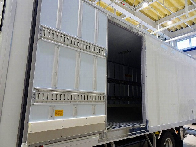 ���T�C�h�J���h�A(191cm/115cm)