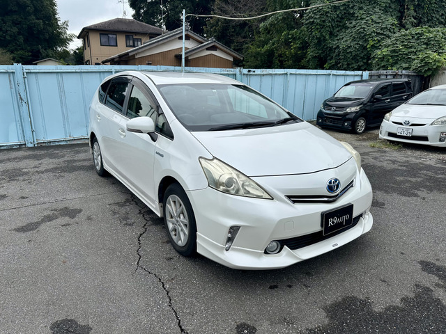 プリウスα1.8 S