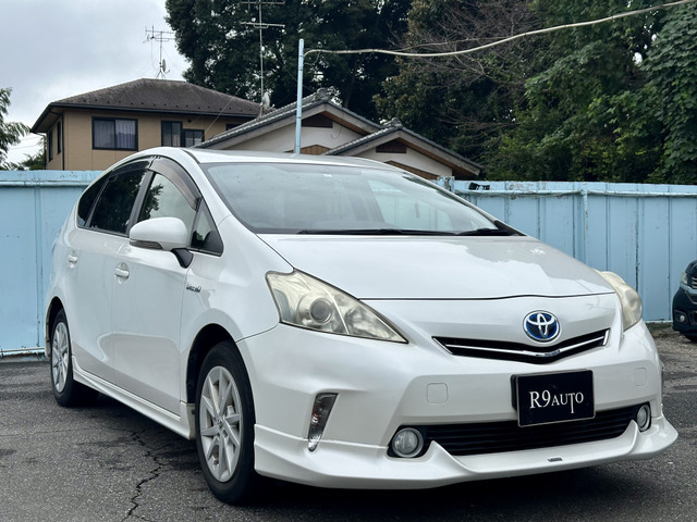 プリウスα1.8 S