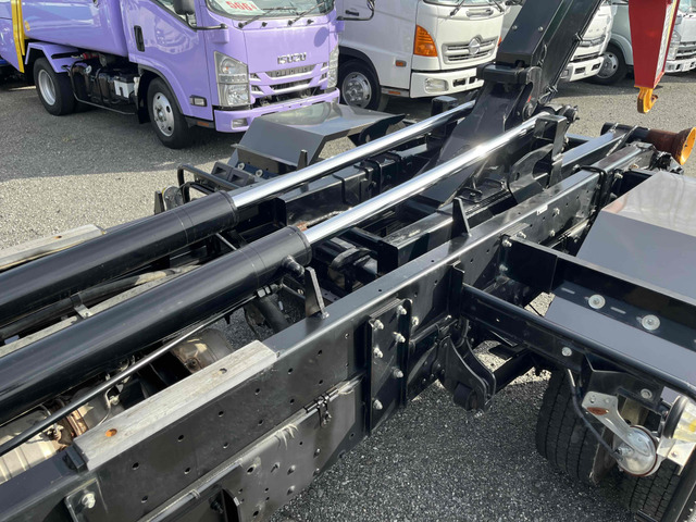 �V�����_�[�A�z�[�X�ނ���̍쓮���R�ꌩ�󂯂��܂����