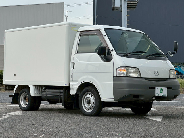 ボンゴトラック