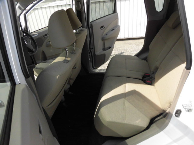 �������_���E�Ԍ��t���E1�����ۏ؁E����p�E�ŋ��E���ρE�ۏ؂Ȃǂ��܂ޑ��x���z�ł��B