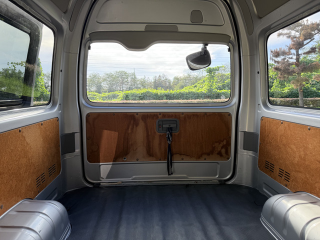 �Ԍ��A�_�������A���̓��̏C���ȂǃA�t�^�[�T�[�r�X�����S�B