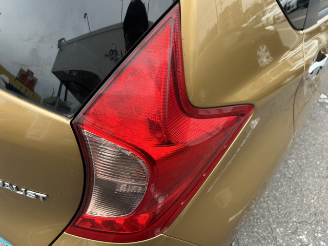 試運転によりエンジン、ミッション、異音が出てないかどうか、スムーズ調子よく走るかどうか等確認ずみです。とても良好ですのでご安心ください。エアコン、ヒーター、電気系すべて正常に作動等の確認もしております