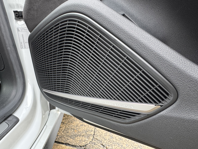 Bang&Olufsen������!!����ɂ����ɂ�������������ƂȂ��Ă���܂�!!