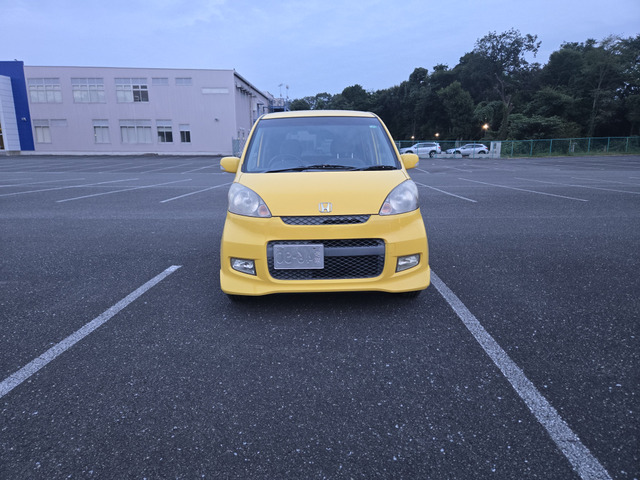 ライトの曇りなくキレイです。(支払総額13.8万円・圏内に限り・フォグランプ)