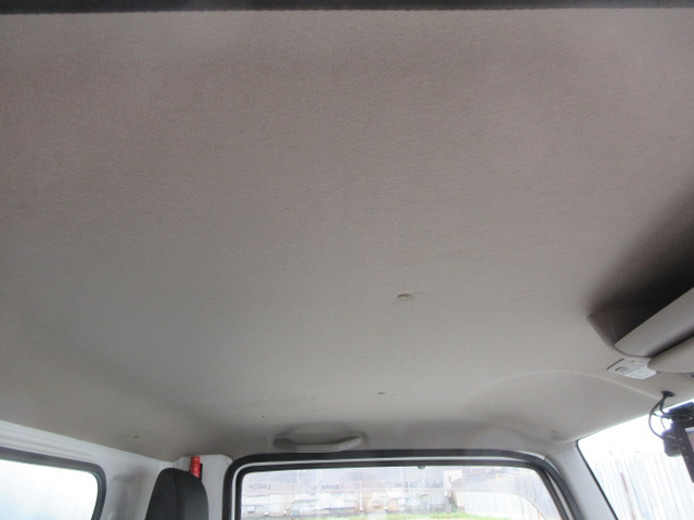 �������E�V����ł���