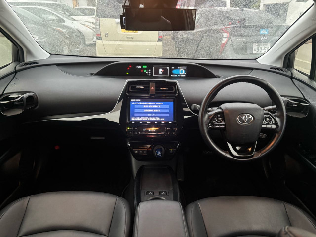 プリウス1.8 S ツーリングセレクション