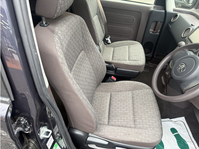 常時店舗在庫300台以上あります。当店は厳選仕入れをしております。輸入車 国産車 注文車 納得のいく、お客様のお探しのいいお車がきっと見つかります。☆直通TEL0569-84-1338