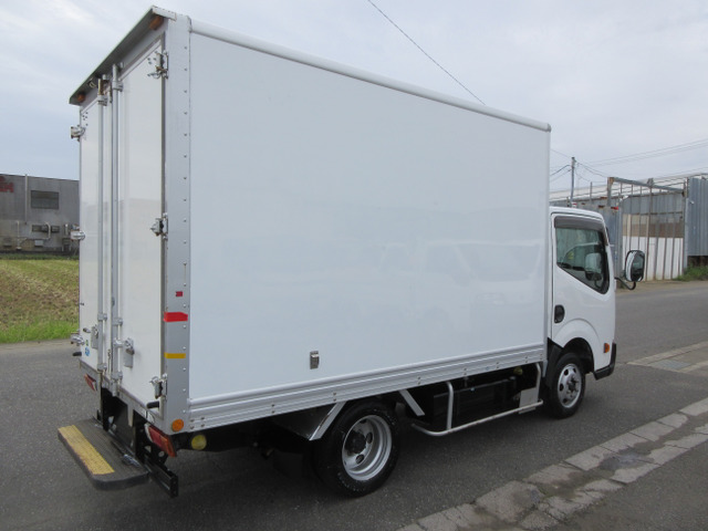 ���O���E���A�E�ł���