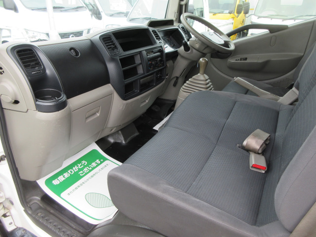 �������E����ȉ��ł���3�l��ԂɂȂ�܂���