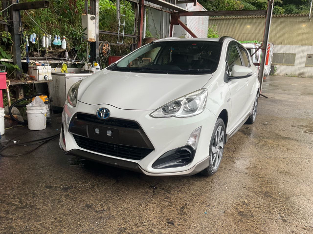 アクア(トヨタ) 1.5 X-URBAN　プッシュスタート 中古車画像