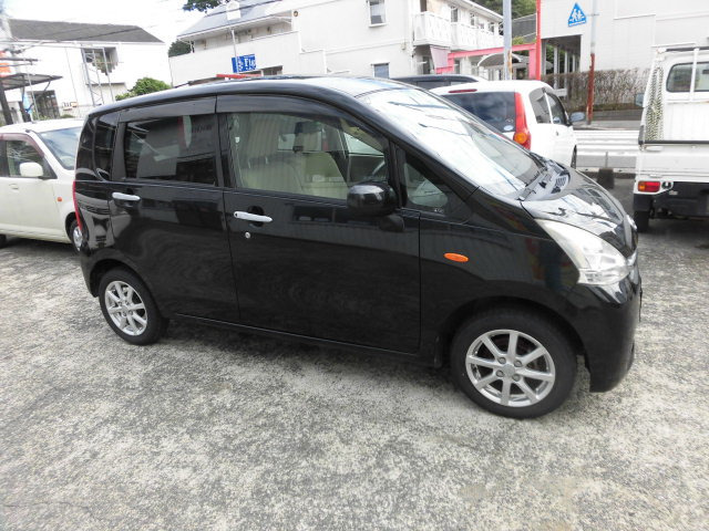 �������_���E�Ԍ��t���E1�����ۏ؁E����p�E�ŋ��E���ρE�ۏ؂Ȃǂ��܂ޑ��x���z�ł��B