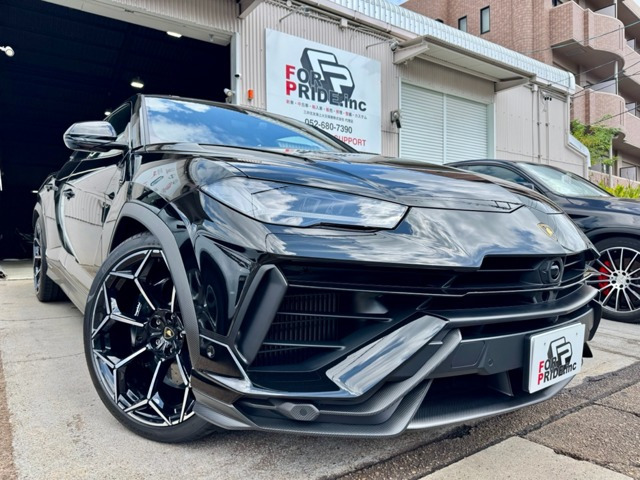 ウルス(ランボルギーニ) ペルフォルマンテ 4WD　Performante 4WD 左H 中古車画像