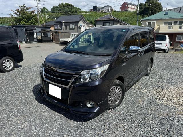 エスクァイアハイブリッド1.8 Gi ブラックテーラード