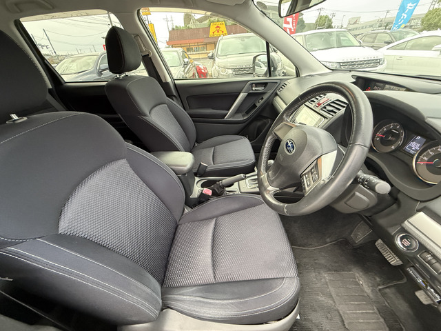 フォレスター2.0i-L アイサイト 4WD