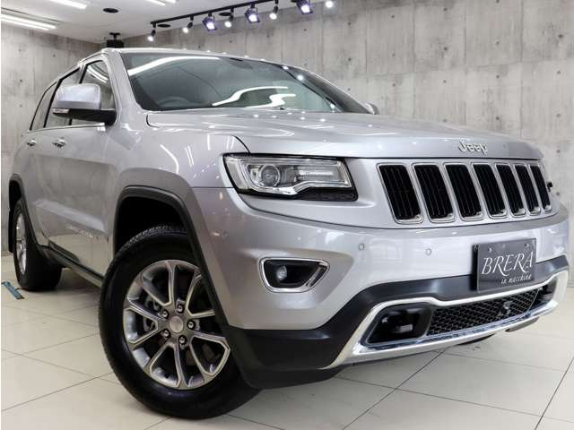 どの角度から見ても、迫力のフォルムに仕上がっております。