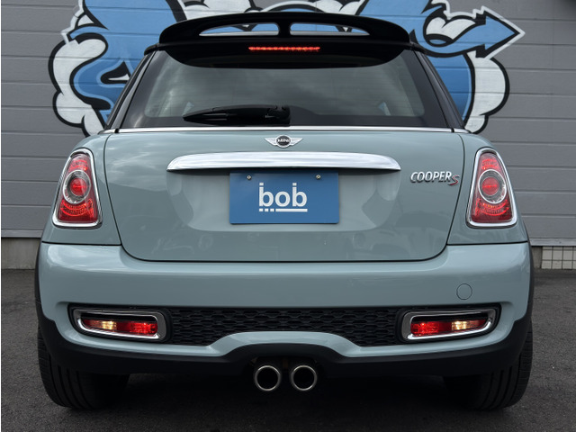 �������̕��ł��A�ԗ������̊T�Z�����o���ł��܂��B�Ԍ��؂����茳�ɁA���s���������m�F�̏エ�₢���킹���������B