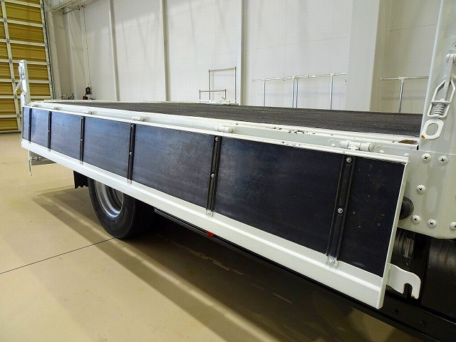 �ב����:367&times;210&times;40 �O���J ���A�s�g�����ւ� ���˂�17�{(�`�����l������4�{) ���A�u���ς݉��H ���A�A�I���x���E���� �^�_�m4�i 2.9t�݂�Z���t�N���[���t