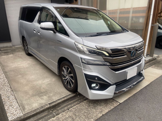 トヨタ ヴェルファイア シルバー(銀色)の中古車一覧｜中古車検索