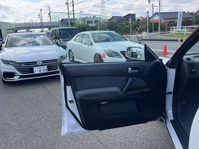 �����^�J�[�̂���舵�����������܂��̂ŁA�C�ɂȂ���͂��₢���킹���������B