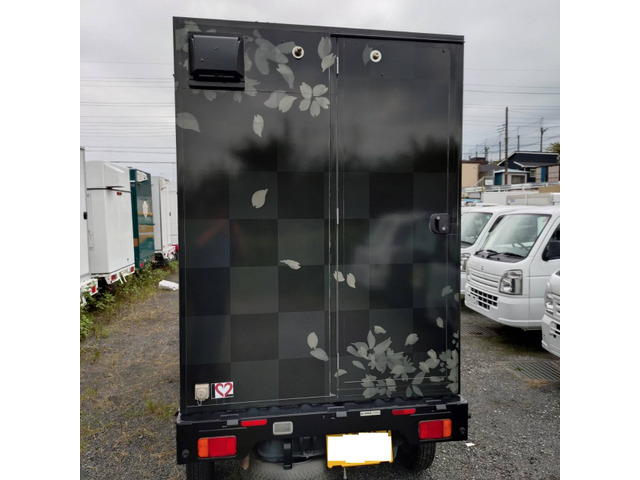 �V�i�̌y�L�b�`���{�b�N�X�����삵�Ă܂�!