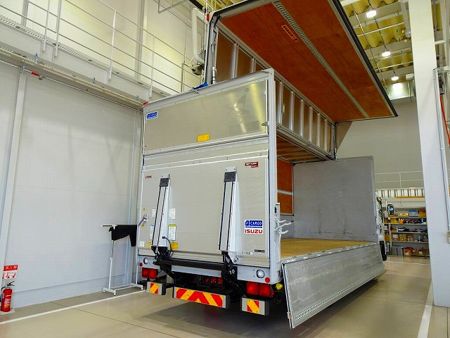 �g���b�N�s�����X �z�[���y�[�W��������������! https://www.truckichi-nagaoka.com/stock/detail/?car_id=3396