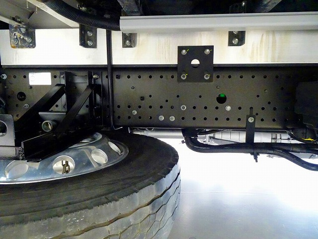 �R���^���N200L �^�C���~��2�� �A���~�����A�t�F���_�[/�T�C�h�K�[�h ���V���V���A3�A�^�C���`�F�[���t�b�N2�� �E�V���V���A�H�