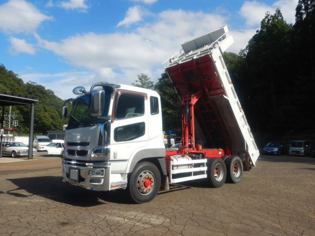 スーパーグレートダンプ