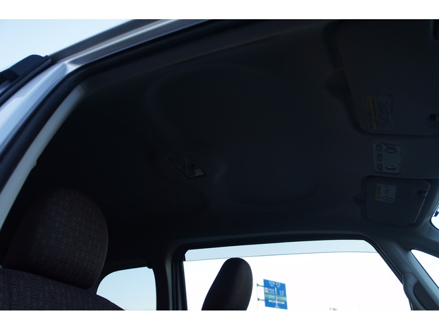 きちんとメンテナンスしてある車まだまだ乗れます。そんなお車を当店は乗り出し10万〜30万ぐらいの価格中心にて在庫してます。事故歴、修復歴、メーター改ざん車のお車は基本的に仕入れしません