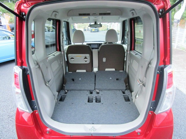 �������V�[�g���i�[����΃t���b�g�ōL���X�y�[�X���m�ہB