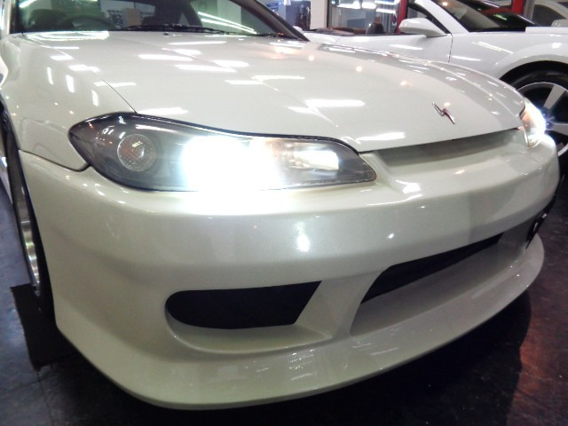 ���͂�VERTEX�d�l�G�A���t�����g�}�X�N��HID���C�g������P���܂��C������F�o���p�[�E�p��t���̌y���Ȃ��̂ő��s�Ɏx��̂Ȃ����̂ł�